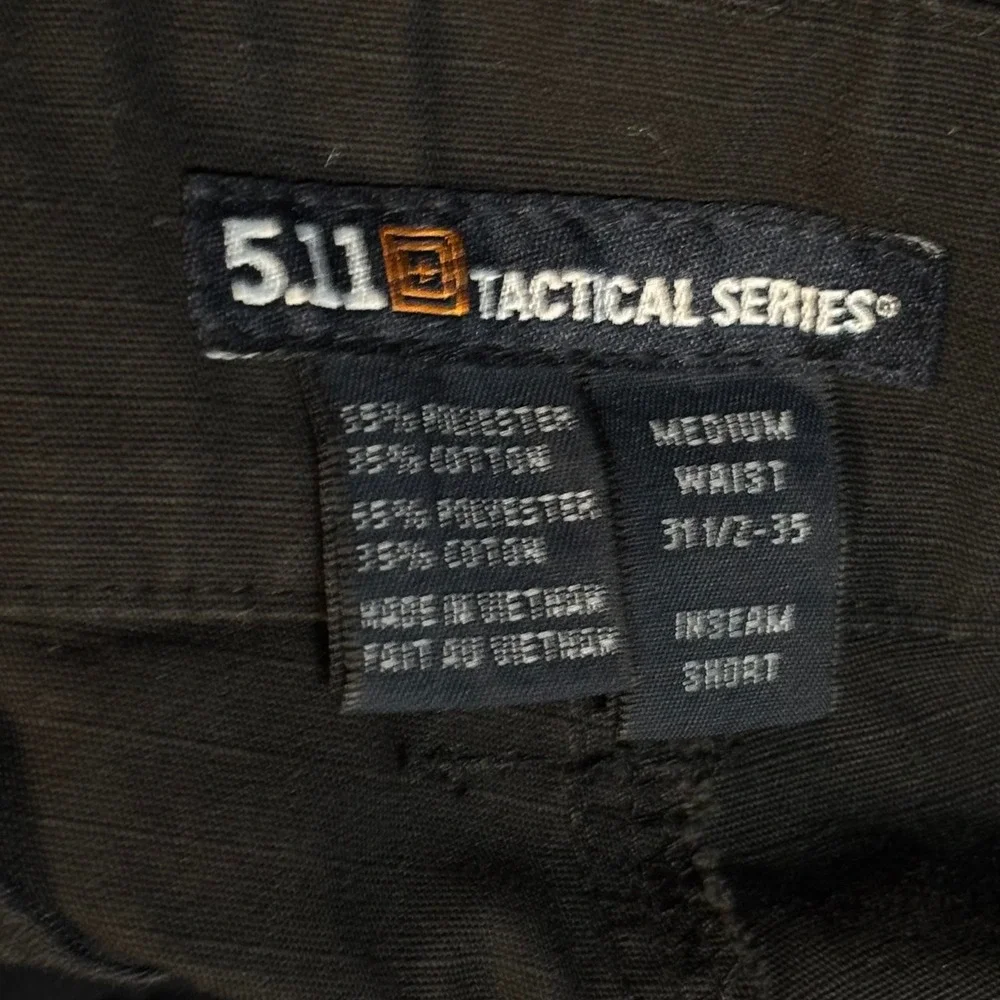 5.11 Tactical Cargo Pants Mens M Short Black Ripstop Utility Work 74003 Trousers
